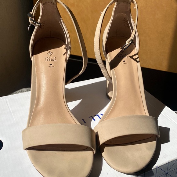 Call It Spring Tayvia - Picture 2 of 8